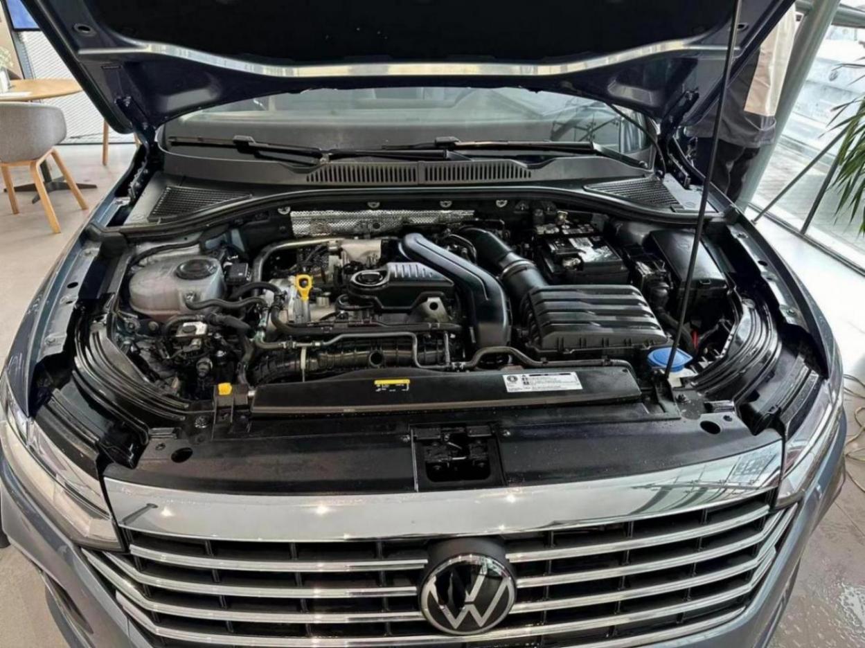 合資緊湊型轎車大比拼,日產(chǎn)軒逸對比大眾朗逸