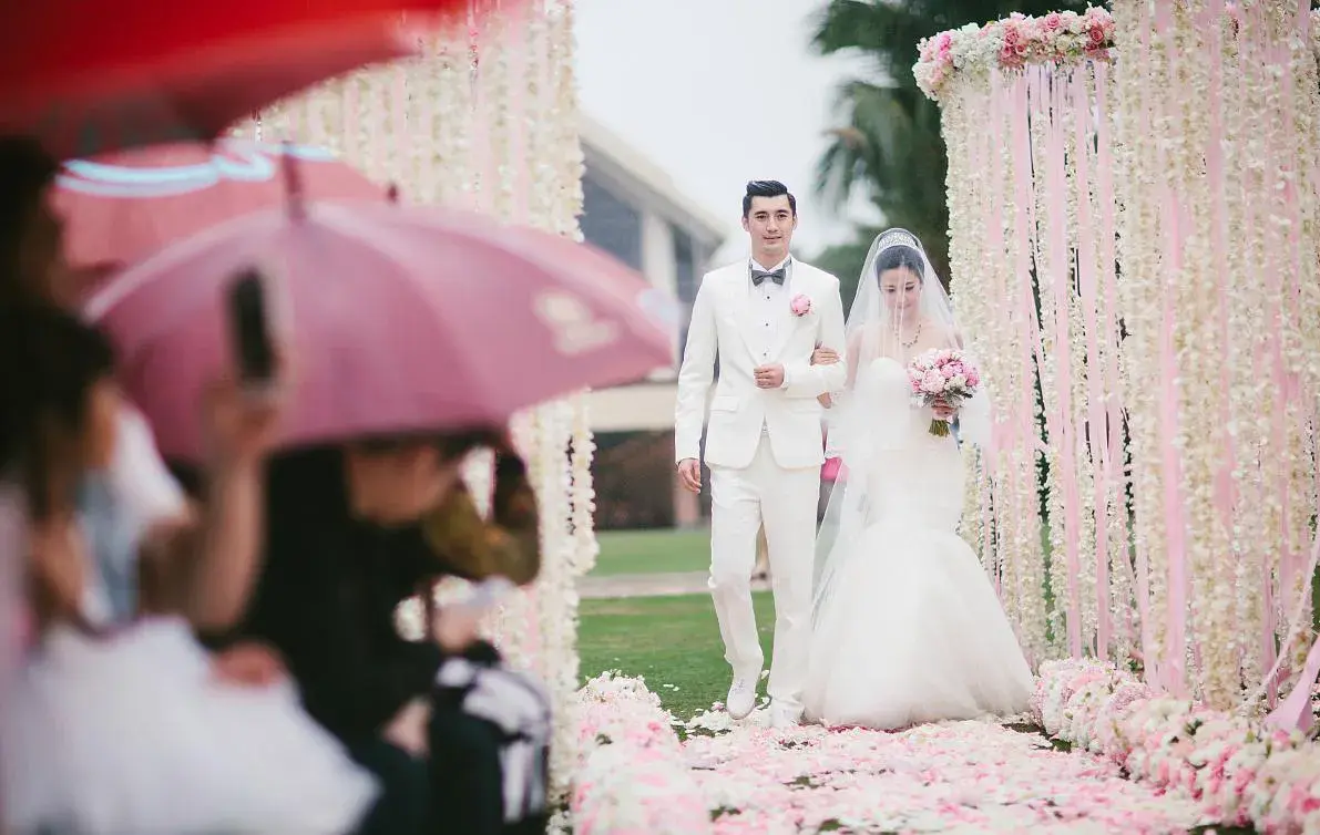 多地結婚人數回升 傳遞了什么信號