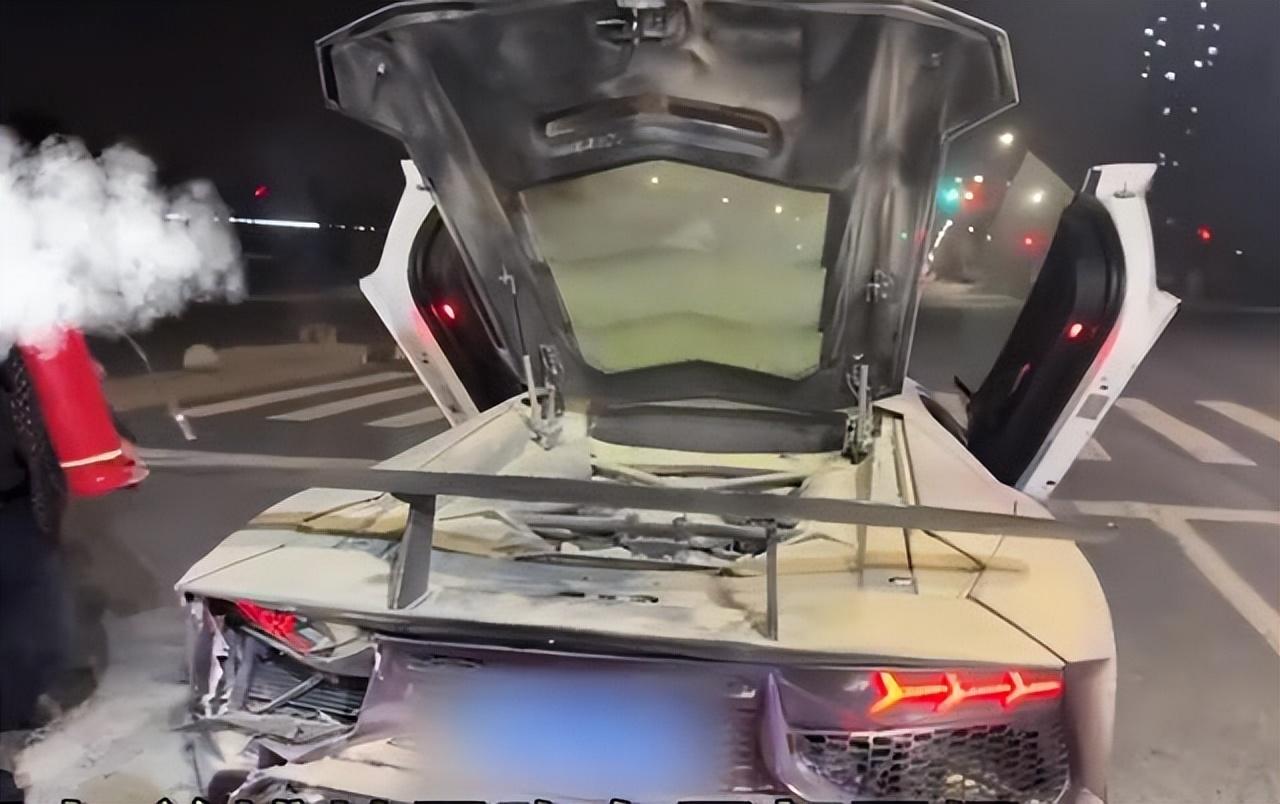 追尾蘭博基尼司機不是開網約車的