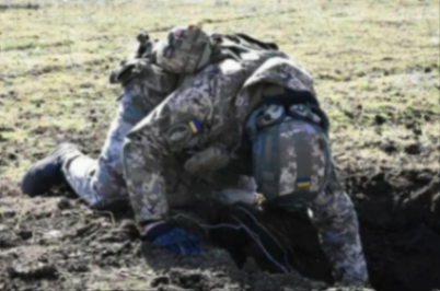烏軍短期內(nèi)無法反攻的原因有哪些