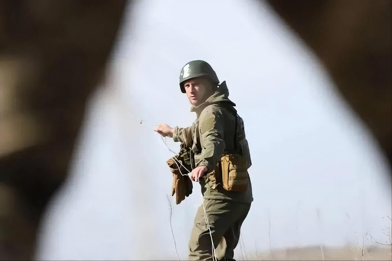 烏軍短期內(nèi)無法反攻的原因有哪些