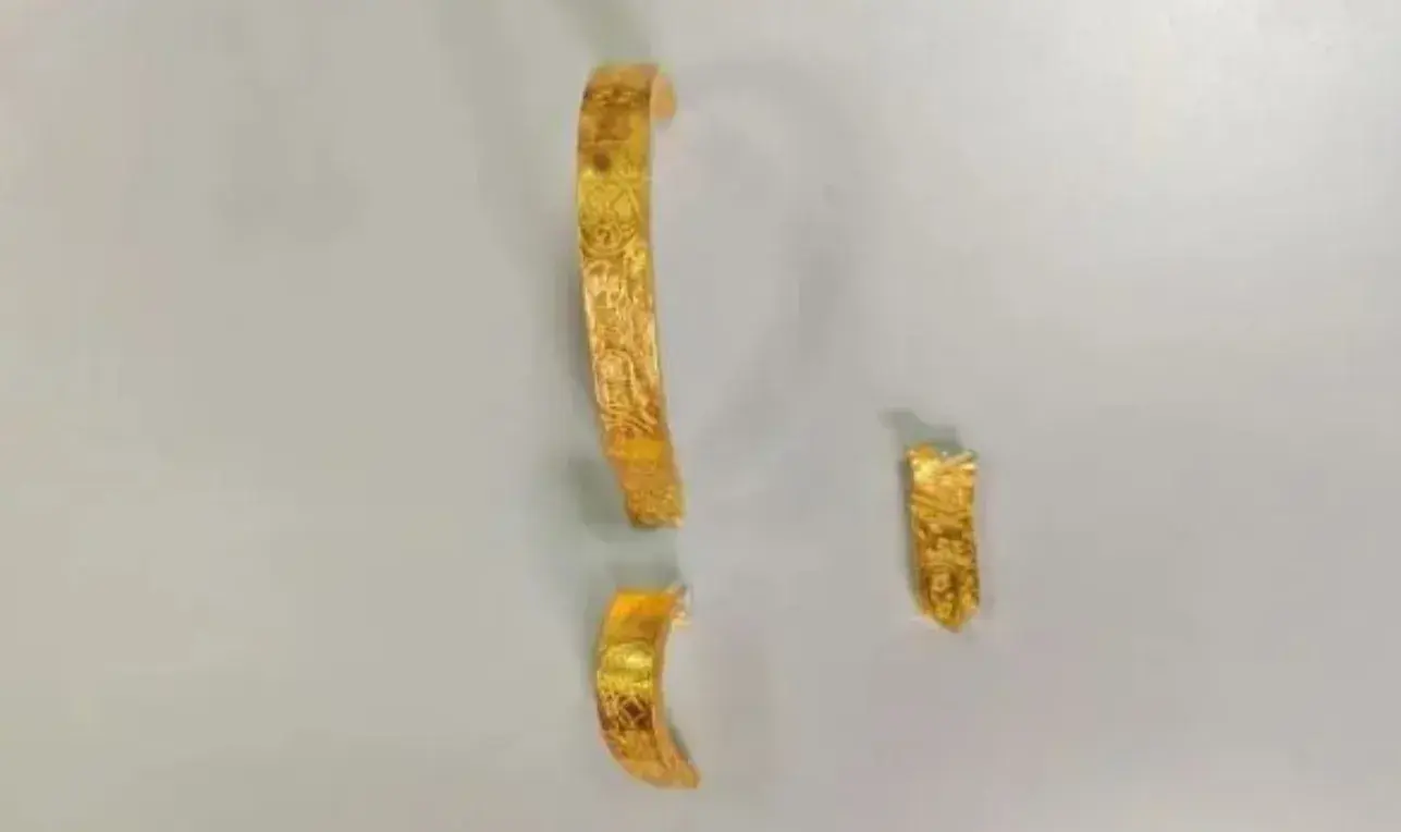 拉面師傅自制金手鐲售價2萬被拘