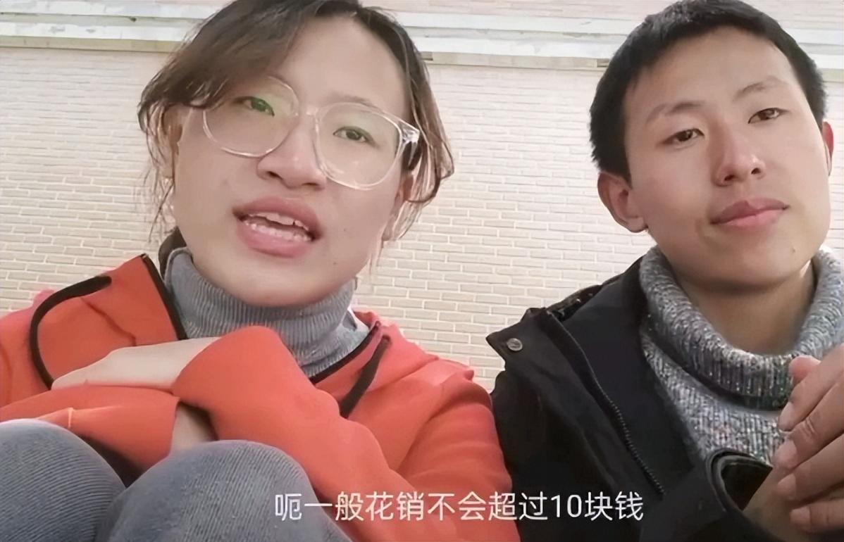 黑馬情侶提車了