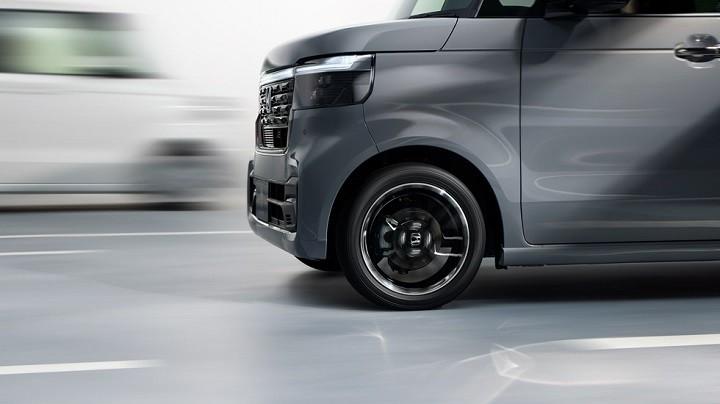 連續第三年,日本本田最暢銷車型,有人說像老年代步車?