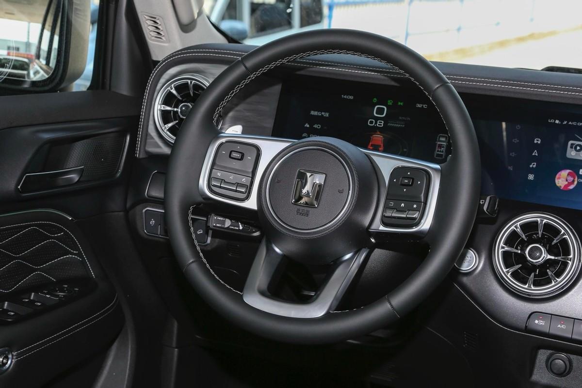 北京車展,方盒子SUV不少 ,還有必要買坦克300嗎?