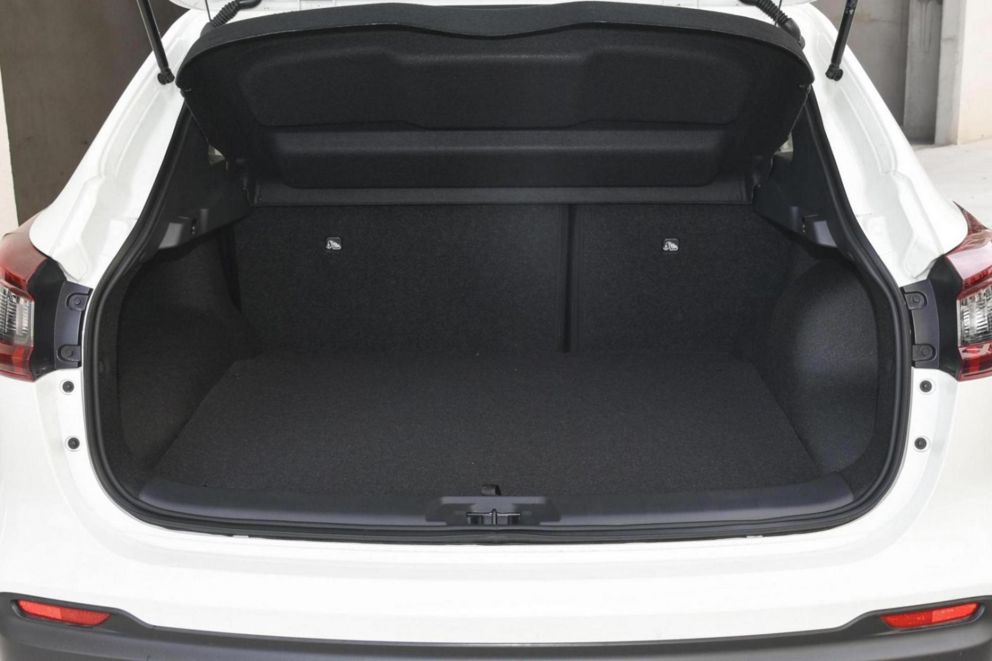 預(yù)算10萬買家用SUV,鋒蘭達(dá)與經(jīng)典逍客,該怎么選?對(duì)比這三點(diǎn)