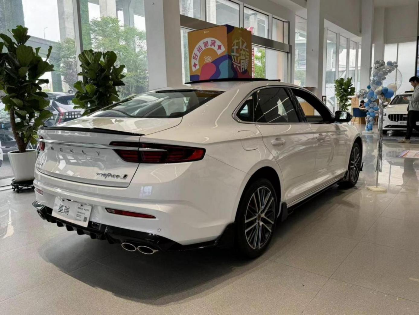預(yù)算10萬出頭買A+級車,吉利星瑞值得選擇嗎?