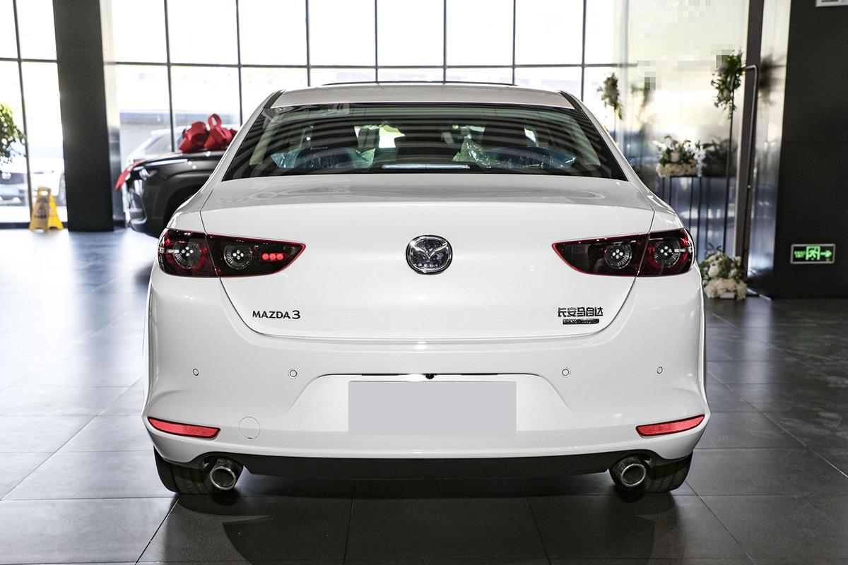 很適合年輕人的家轎,8.99萬起的MAZDA3昂克賽拉值不值得買?