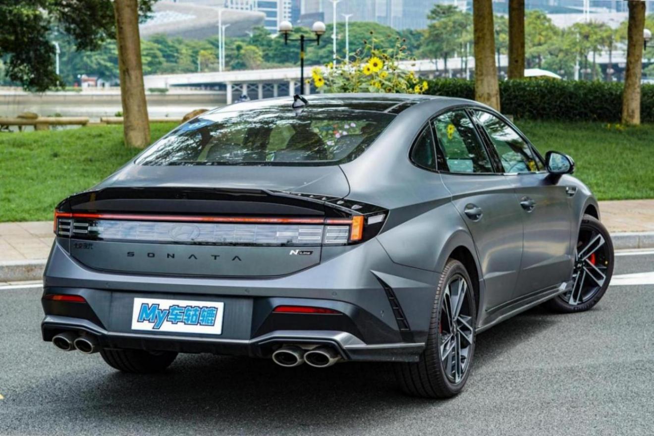13萬左右買合資B級車?試駕第十一代索納塔,家用車也可以很運動