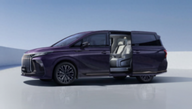軸距超3米大塊頭MPV,全系插混動力,星海V9起步19.99萬有誠意