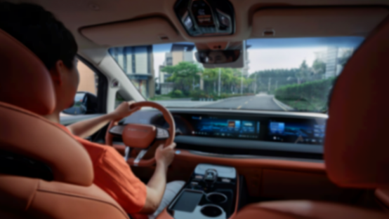 軸距超3米大塊頭MPV,全系插混動力,星海V9起步19.99萬有誠意