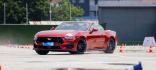 試駕全新福特Mustang,美系性能跑車的經典能否流傳?