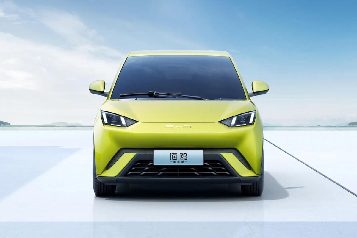 預算10萬內(nèi)買代步車,這三款值得一看,個個都有“殺手锏”