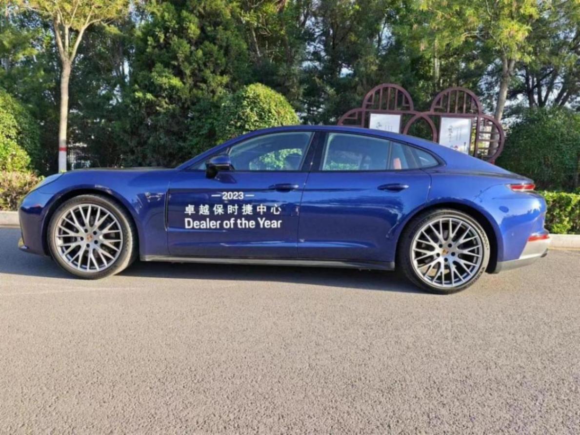 年輕運動又時尚,小編評測2024款保時捷Panamera?