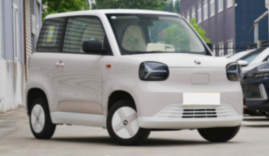 全新款新車僅賣3.19萬,雙色外觀+潮流雙屏,一公里才3分錢