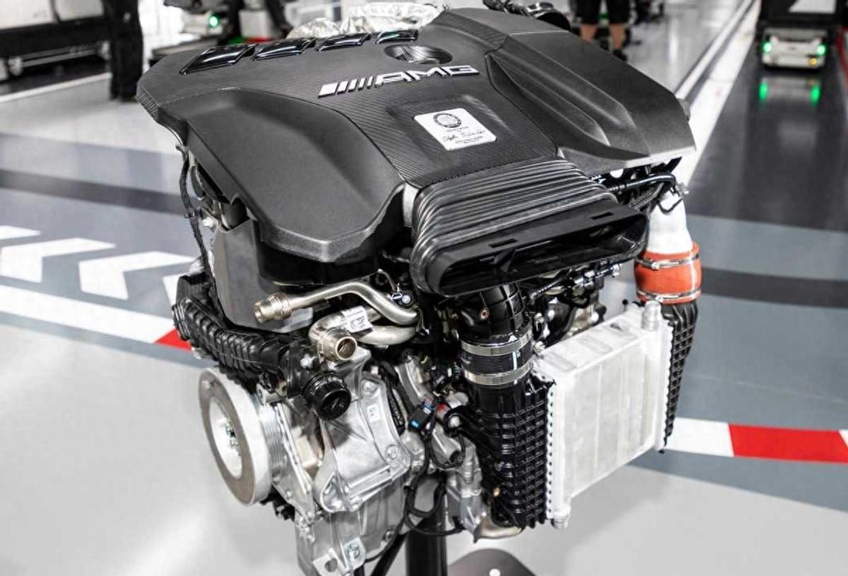 技術:解讀奔馳AMG A45,2.0T四缸發動機做到421馬力的秘訣