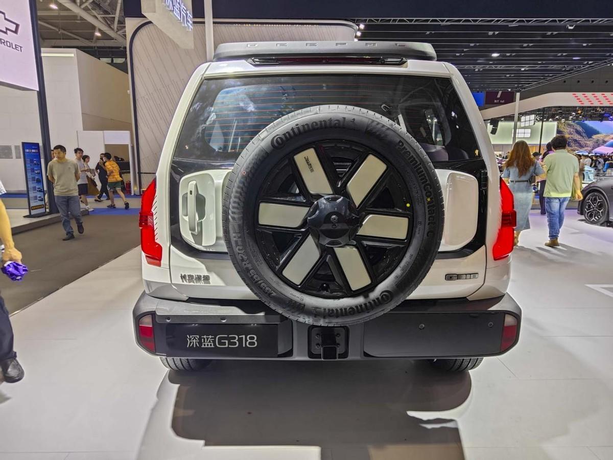 深藍G318亮相深圳車展!深藍也出越野車了!