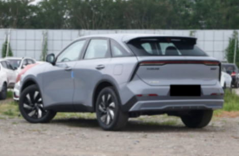 定位A級SUV,百公里油耗不到3L,軸距2700毫米,家用選它合適嗎?