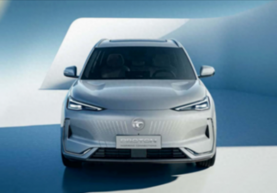 吉利銀河E5:寶騰的首款電動(dòng)車有什么特別的地方?