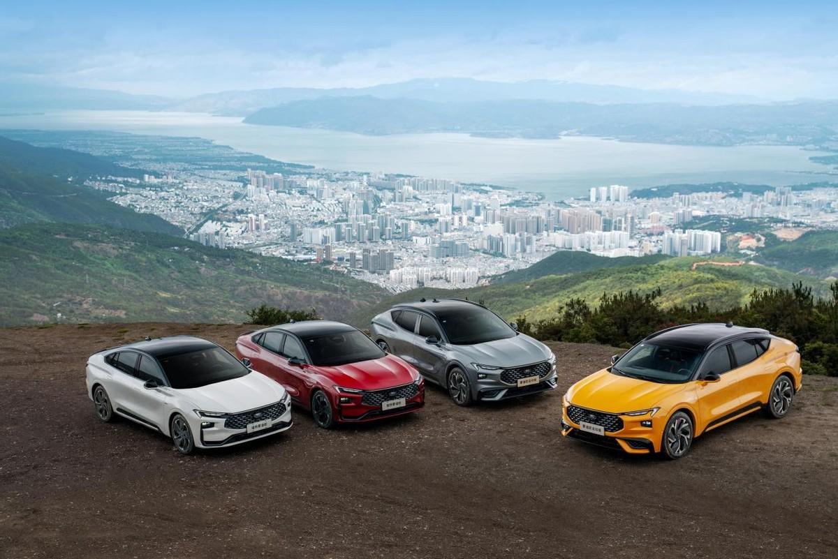 2.0T+8AT+混動系統,全新蒙迪歐運動版上市,百公里油耗僅5.99L